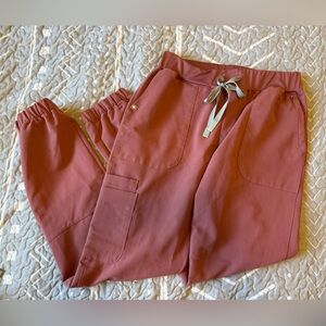 Figs XS / XXS Mauve Jogger & Rafaela Top SET